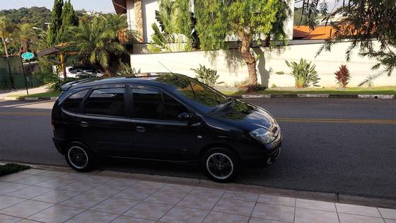 RENAULT SCÉNIC 1.6 PRIVILÉGE 16V FLEX 4P MANUAL